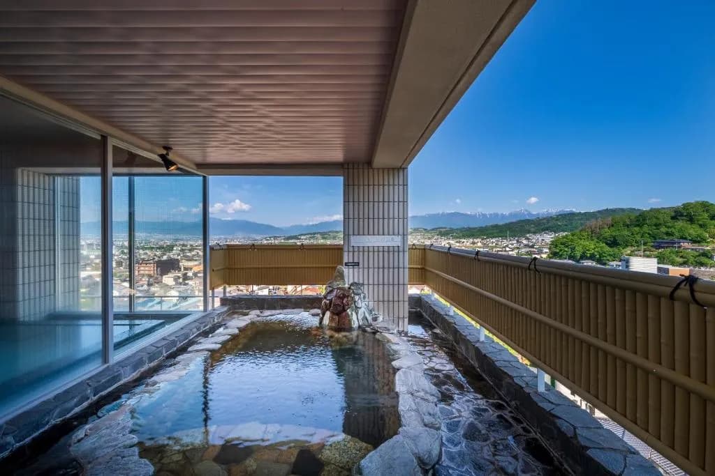 Matsumoto, Onsen Hotel OMOTO